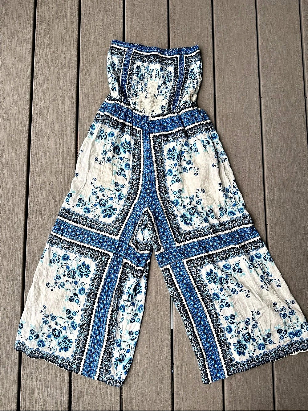 Taylor & Sage Blue Floral Strapless Smocked Crop Wide Leg Jumpsuit S